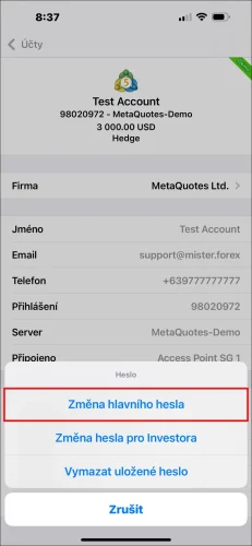 Vyskakovací okno možností hesla aplikace MT5 pro iOS, ukazující krok výběru 'Změna hlavního hesla' pro změnu obchodního hesla MT5.