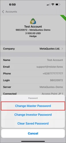 MT5 iOS App passordalternativer pop-up-vindu, viser steget med å velge 'Change Master Password' for å endre MT5 handelspassord.