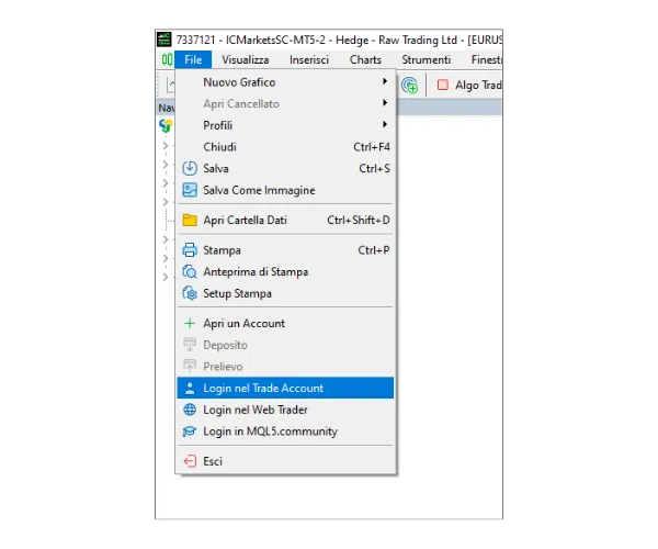Nel menu principale di MT5 PC, clicca su 'File', poi seleziona 'Login nel Trade Account'.