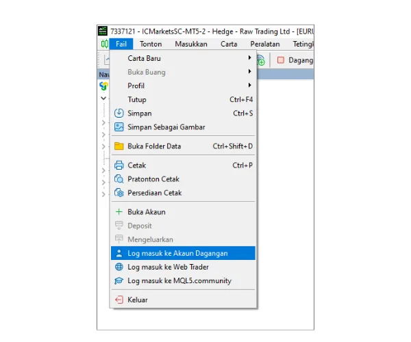 Di menu utama MT5 PC, klik 'Fail', kemudian pilih 'Log masuk ke Akaun Dagangan'.